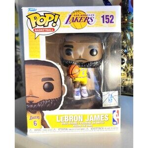 LeBron James 152 Los Angeles Lakers #6 NBA Funko Pop! Series 9 in box